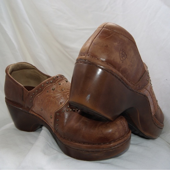 Ariat Women's Brown Leather Embellished Slip-On Clogs - Picture 7 of 11